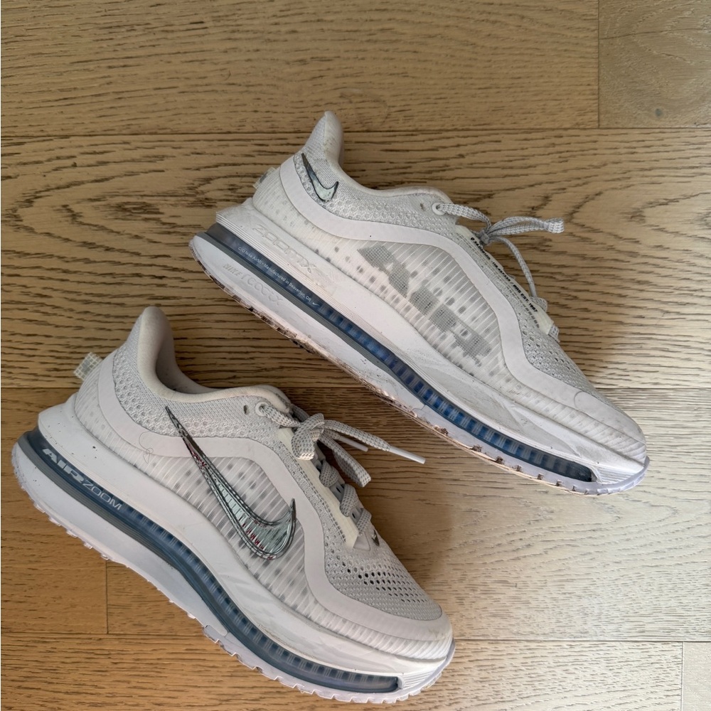 Nike Pegasus Premium White/Silver